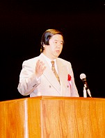 �l���R���T���^���g�E�����@���u�̗p�҂��猩���~�����l�ށv