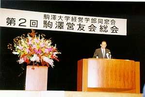 ���i������A