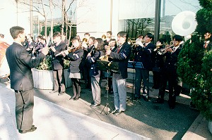 ��򐁑t�y���ɂ�鏉�߂Ẳ���