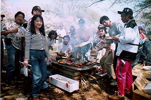 �R�̂悤�ȋ���ށ������������V�[���