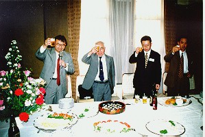 �ĉ���j���Ċ��t